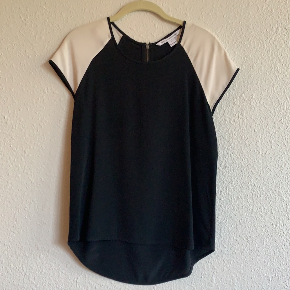 DVF Black and White blouse
